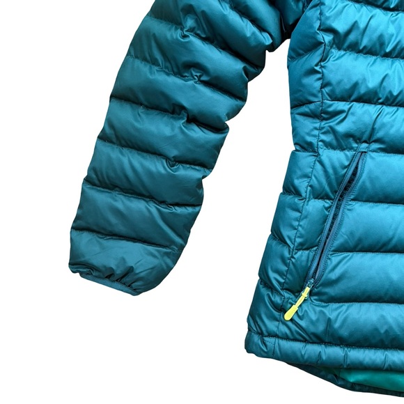 LL Bean Women’s Bean’s Down Hooded Jacket in Dark Pine - Picture 6 of 10